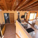 Casa Mailo Nyaraló