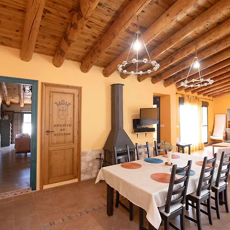 Casa Mailo Holiday home *