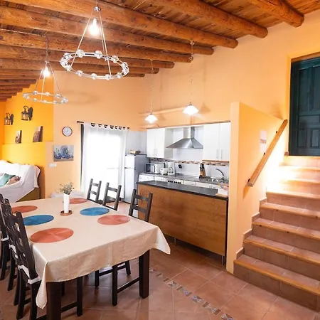 Casa Mailo Dom wakacyjny Murillo de Gállego